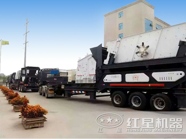 車載碎石機配反擊破 車載碎石機配反擊破