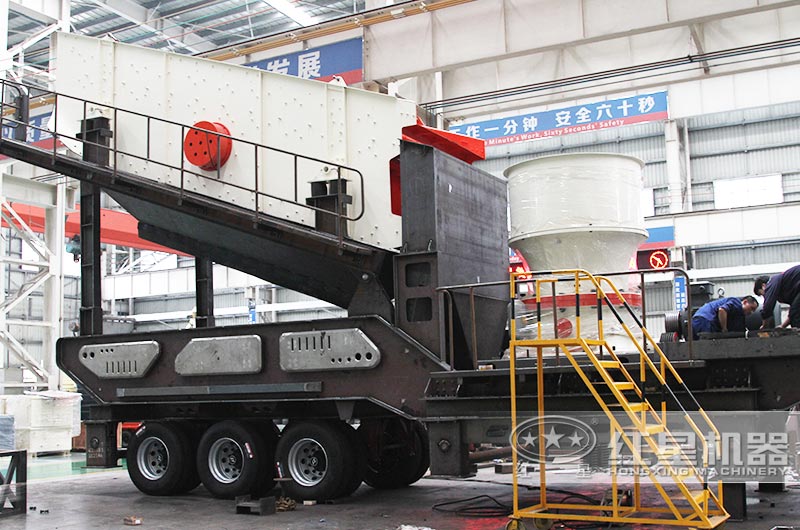 時(shí)產(chǎn)200-300噸青石移動(dòng)磕石子機(jī)配圓錐破 時(shí)產(chǎn)200-300噸青石移動(dòng)磕石子機(jī)配圓錐破