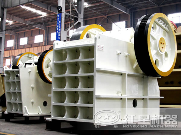 HD98顎式破碎機 HD98顎式破碎機