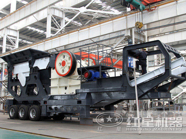 移動(dòng)式建筑垃圾破碎機(jī) 移動(dòng)式建筑垃圾破碎機(jī)