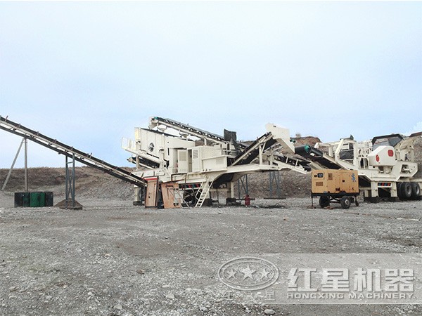 綠色環保的移動破碎站現場 綠色環保的移動破碎站現場