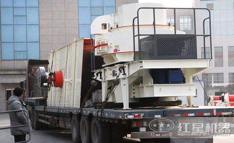 鵝卵石制砂機整裝待發貨 鵝卵石制砂機整裝待發貨