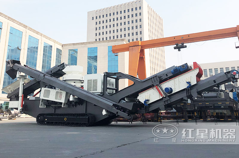 履帶移動(dòng)式圓錐破碎車(chē)預(yù)發(fā)貨到用戶(hù)現(xiàn)場(chǎng) 履帶移動(dòng)式圓錐破碎車(chē)預(yù)發(fā)貨到用戶(hù)現(xiàn)場(chǎng)