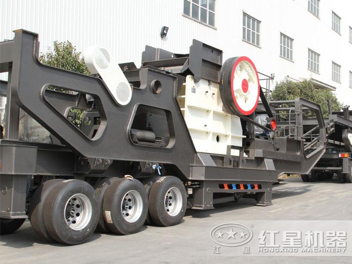鄂破移動破碎機，破碎比大，產量高