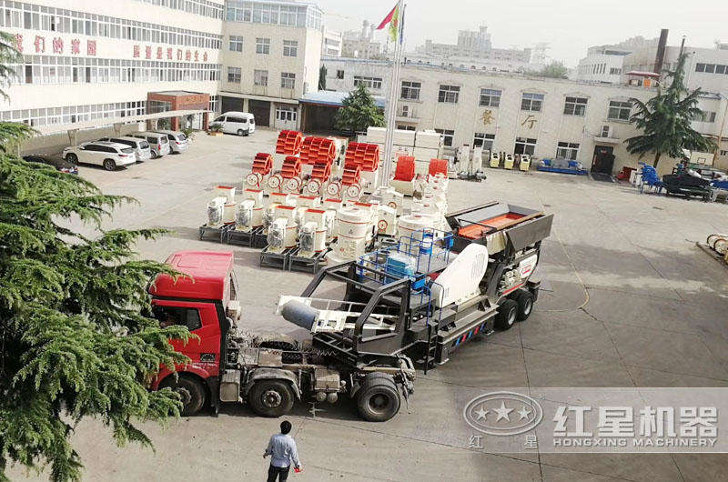 紅星移動(dòng)制砂機(jī)價(jià)格便宜,發(fā)往客戶現(xiàn)場 紅星移動(dòng)制砂機(jī)價(jià)格便宜,發(fā)往客戶現(xiàn)場