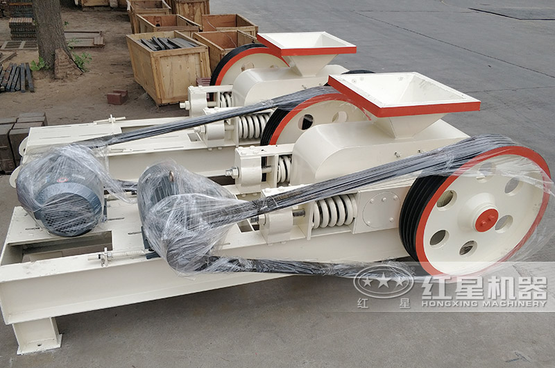 小型對輥制砂機 小型對輥制砂機