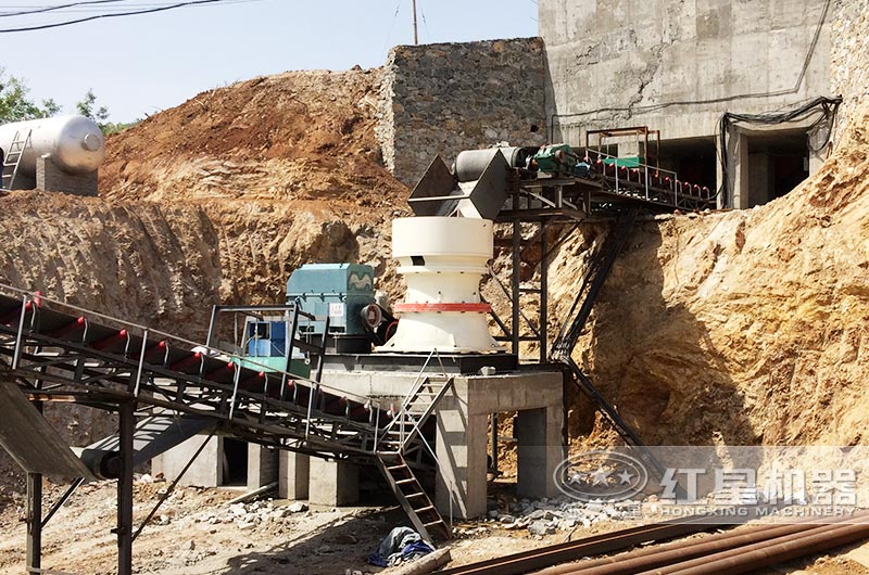 固定式萬噸砂石生產(chǎn)線現(xiàn)場 固定式萬噸砂石生產(chǎn)線現(xiàn)場