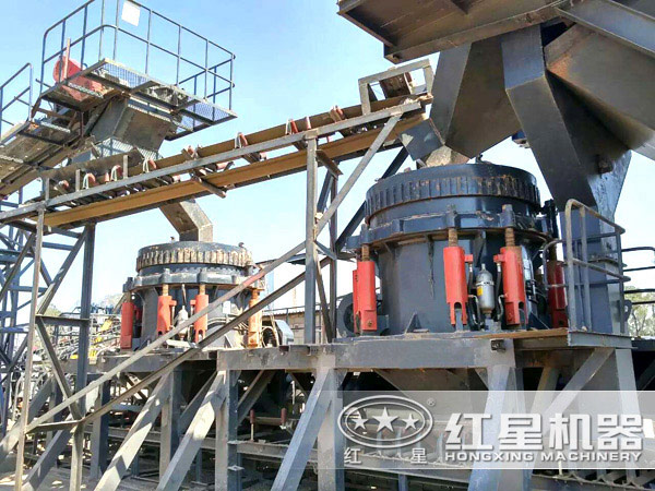 1750圓錐機作業(yè)現(xiàn)場圖 1750圓錐機作業(yè)現(xiàn)場圖