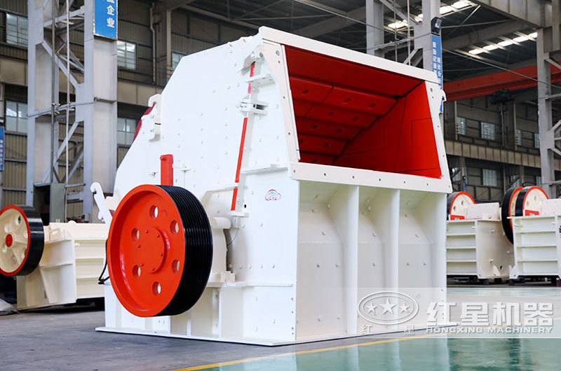 反擊式破碎機:中低硬度碎石機 反擊式破碎機:中低硬度碎石機