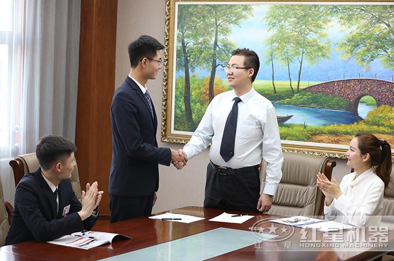 客戶(hù)來(lái)廠(chǎng)實(shí)地考察,簽訂合同 客戶(hù)來(lái)廠(chǎng)實(shí)地考察,簽訂合同