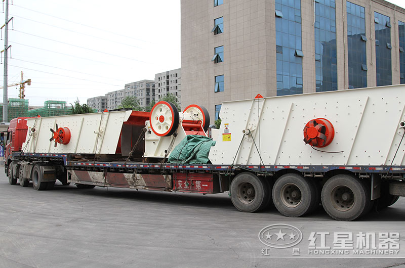 巖石破碎機設(shè)備發(fā)貨現(xiàn)場圖 巖石破碎機設(shè)備發(fā)貨現(xiàn)場圖