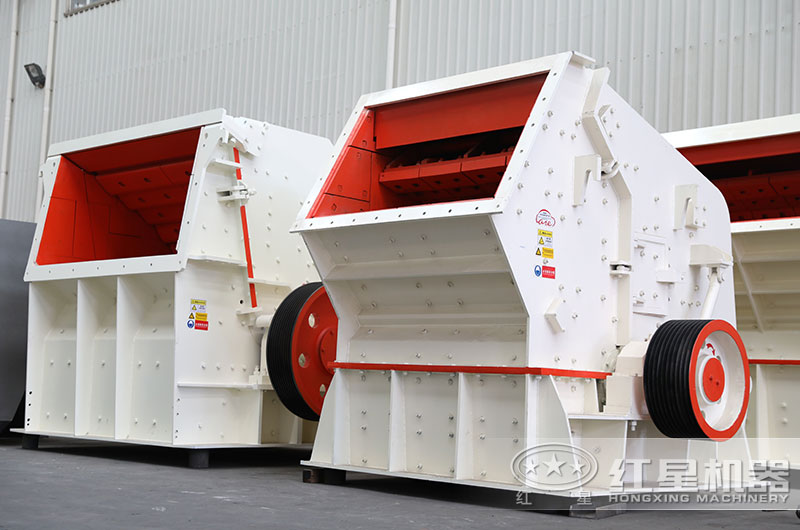 反擊式破碎機設(shè)備圖片 反擊式破碎機設(shè)備圖片