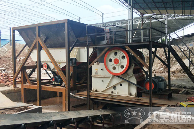 粗顎破工作現(xiàn)場圖片 粗顎破工作現(xiàn)場圖片