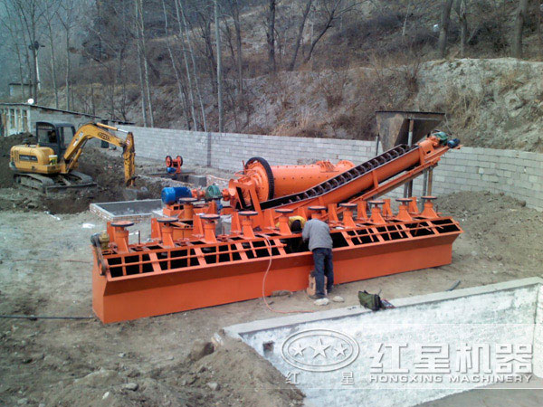 黃金選礦生產(chǎn)現(xiàn)場圖片 黃金選礦生產(chǎn)現(xiàn)場圖片