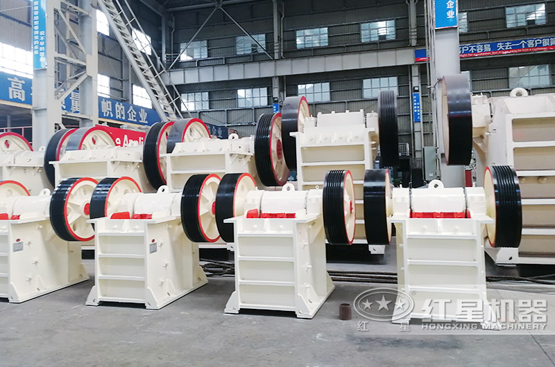 鄂式破碎機圖片 鄂式破碎機圖片