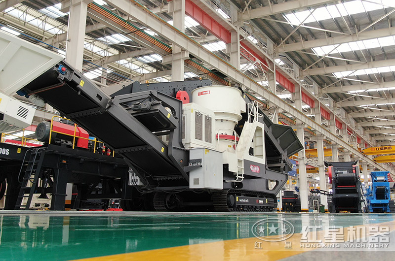 移動(dòng)破碎機(jī)廠區(qū)現(xiàn)貨 移動(dòng)破碎機(jī)廠區(qū)現(xiàn)貨