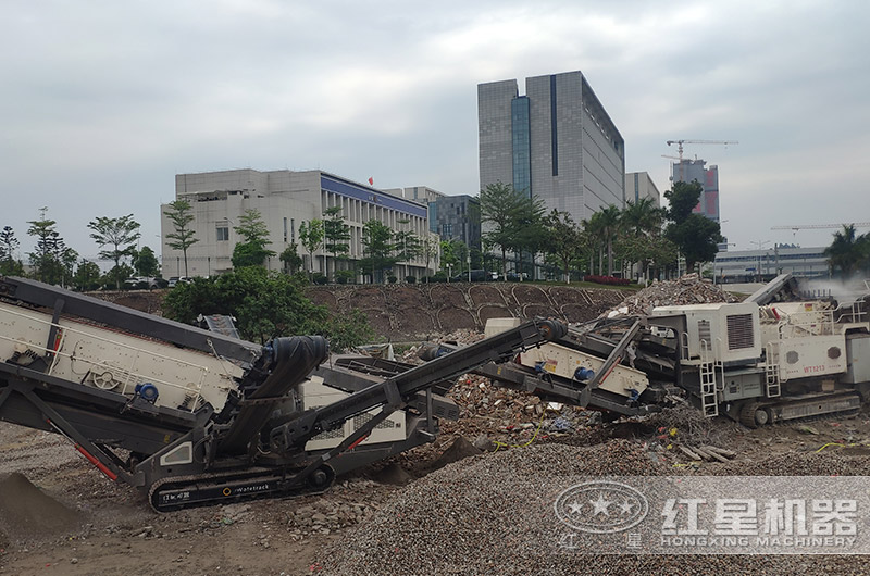 湖南長沙移動(dòng)破碎機(jī)現(xiàn)場 湖南長沙移動(dòng)破碎機(jī)現(xiàn)場