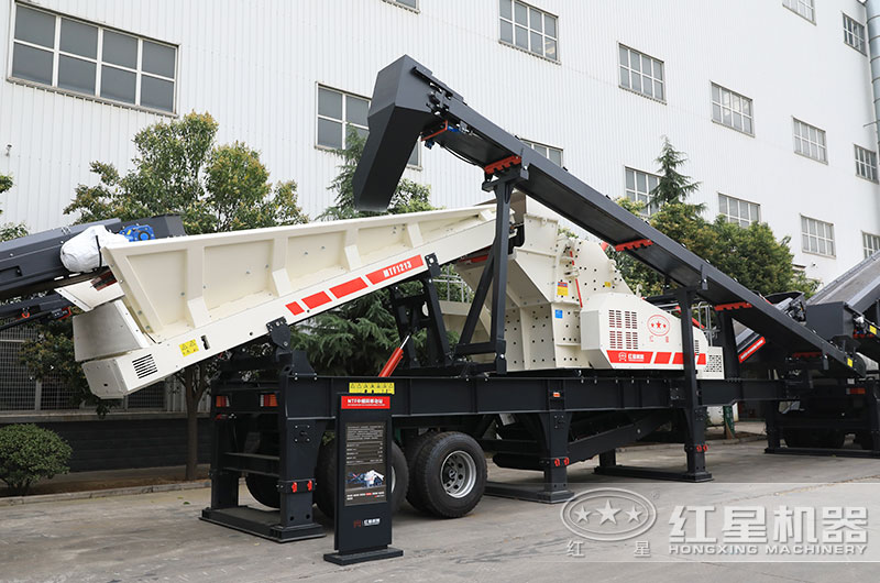 移動反擊式石子破碎機圖片、適用于軟料（青石）