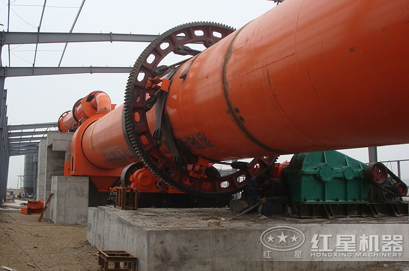 河南汝陽大型煤泥烘干機加工現場 河南汝陽大型煤泥烘干機加工現場