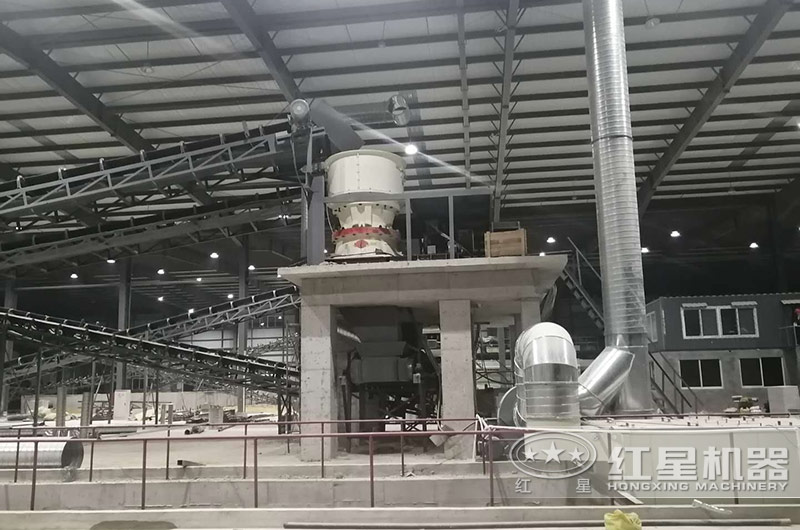 碎石生產(chǎn)現(xiàn)場 碎石生產(chǎn)現(xiàn)場